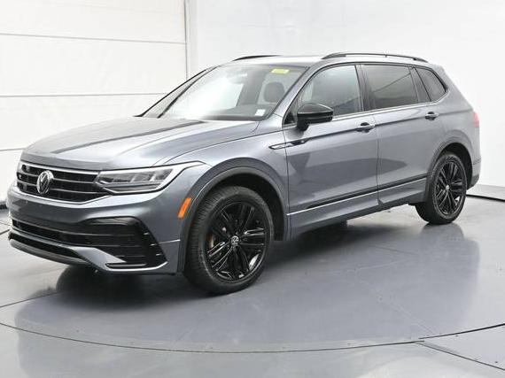 VOLKSWAGEN TIGUAN 4MOTION 2022 3VV8B7AX2NM051488 image